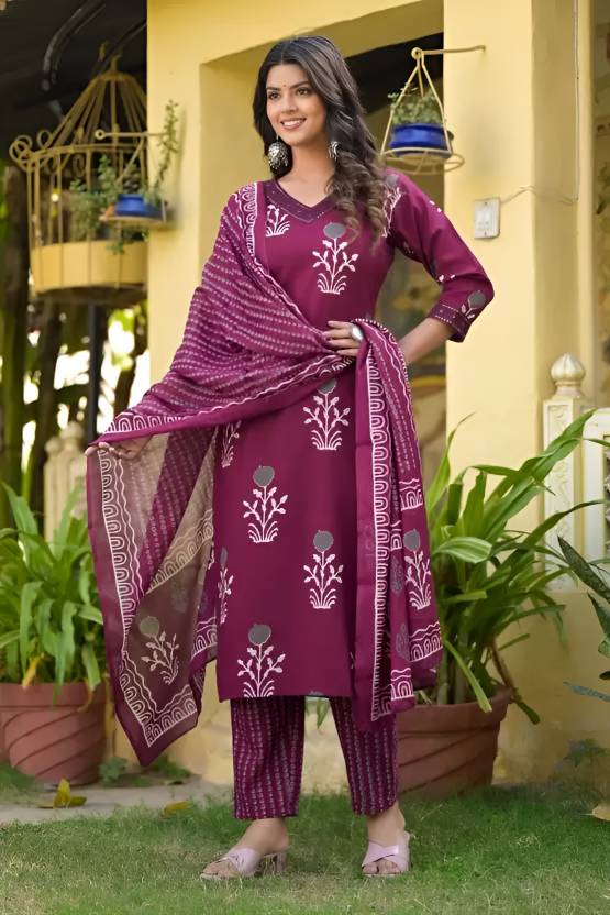 Elegant Rama Shade Cotton Suit Set – 3-Piece Embroidered Ethnic Wear for Women