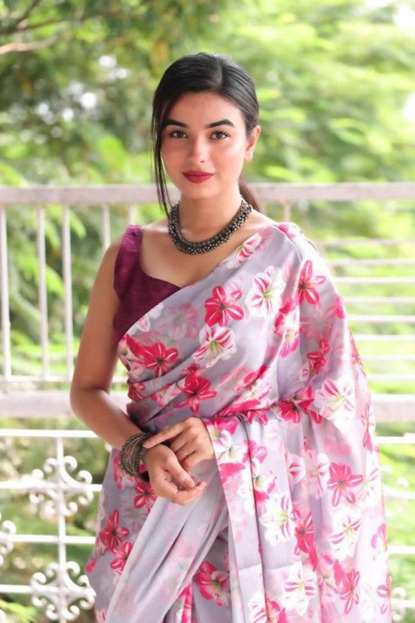 FlexFeb Elegant Lavender Floral Printed Soft Georgette Saree with Maroon Blouse – Casual & Festive Wear