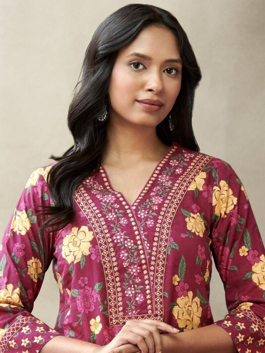 FlexFeb Dark Pink 3-Piece Cotton Suit Set for Women Floral Print Kurta with Embroidered Neckline & Bandhej Dupatta Comfortable Daily & Festive Wear
