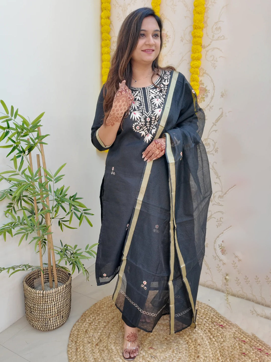 FlexFeb Elegant Black Embroidered Stitched Dress Suit Set Top Bottom Dupatta