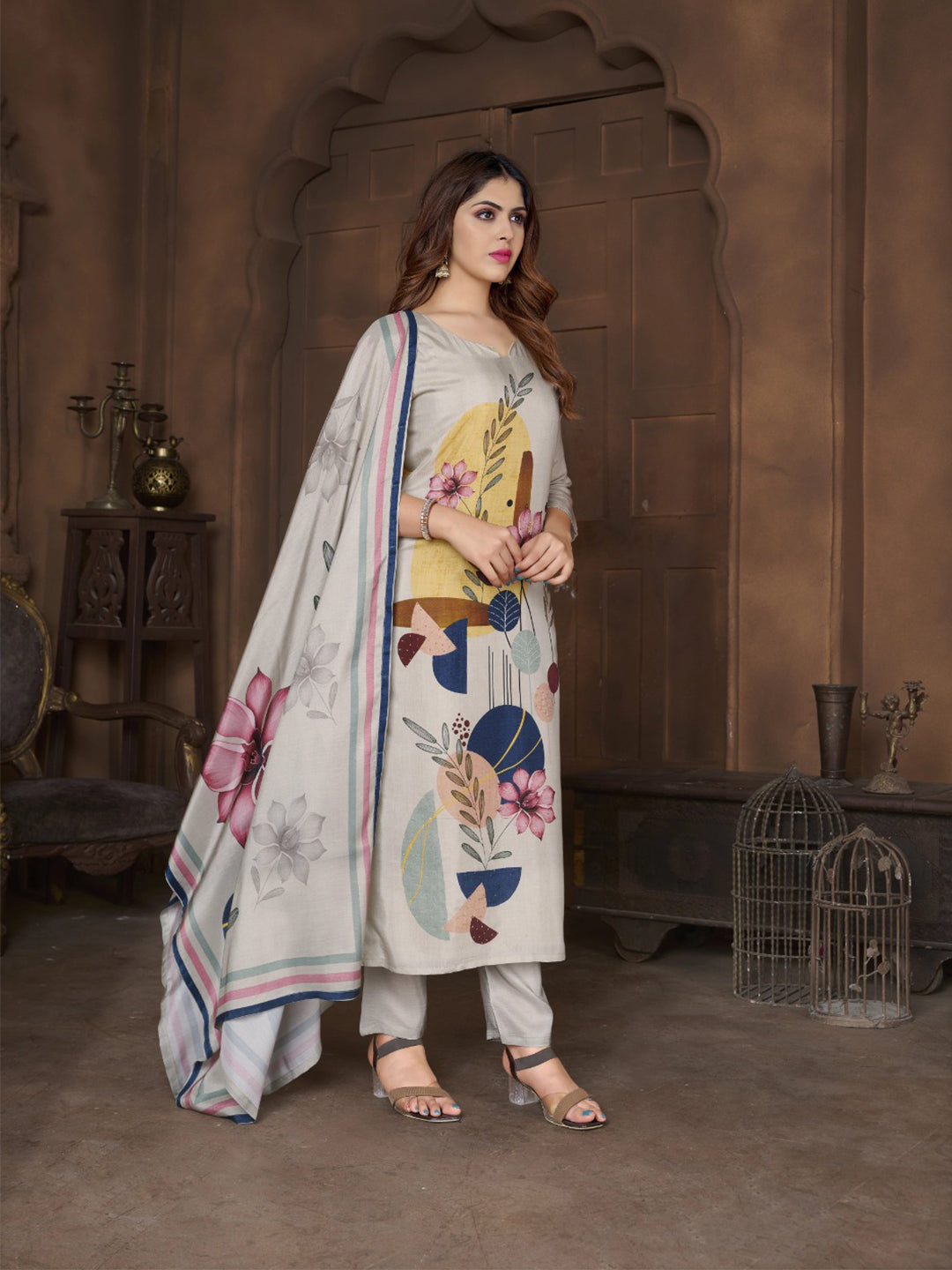 FlexFeb Graceful Grey Floral Stitched Dress Suit Set Printed Top Bottom with Dupatta
