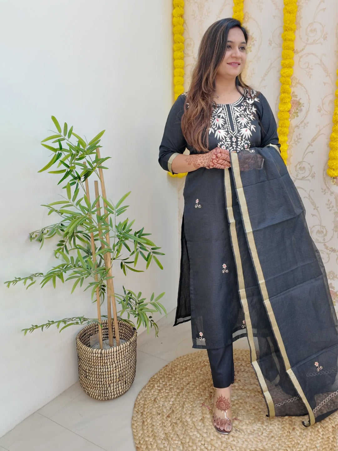 FlexFeb Elegant Black Embroidered Stitched Dress Suit Set Top Bottom Dupatta