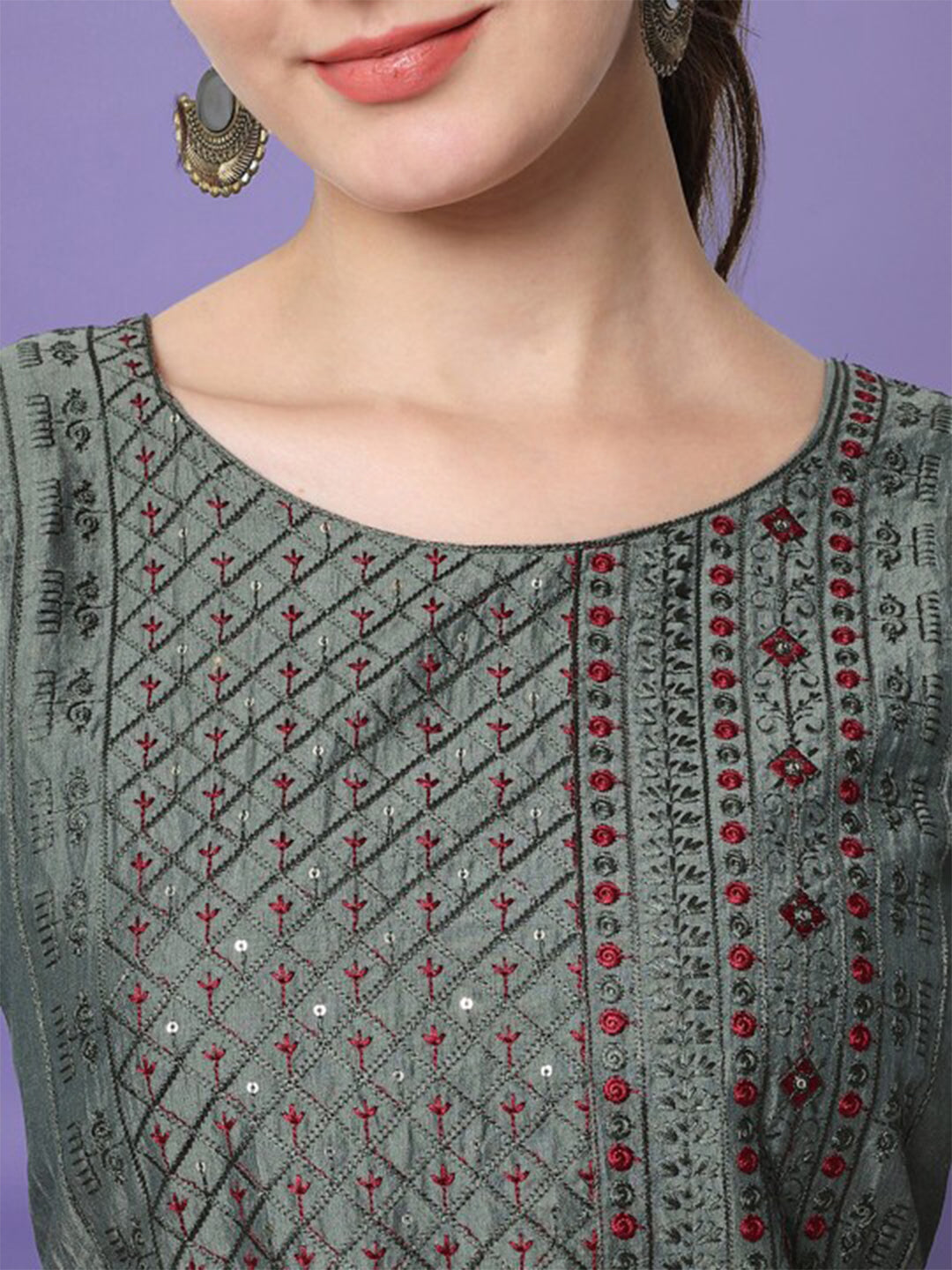FlexFeb Medium Grey Embroidered Stitched Dress Suit Set Contrasting Dupatta Top Bottom
