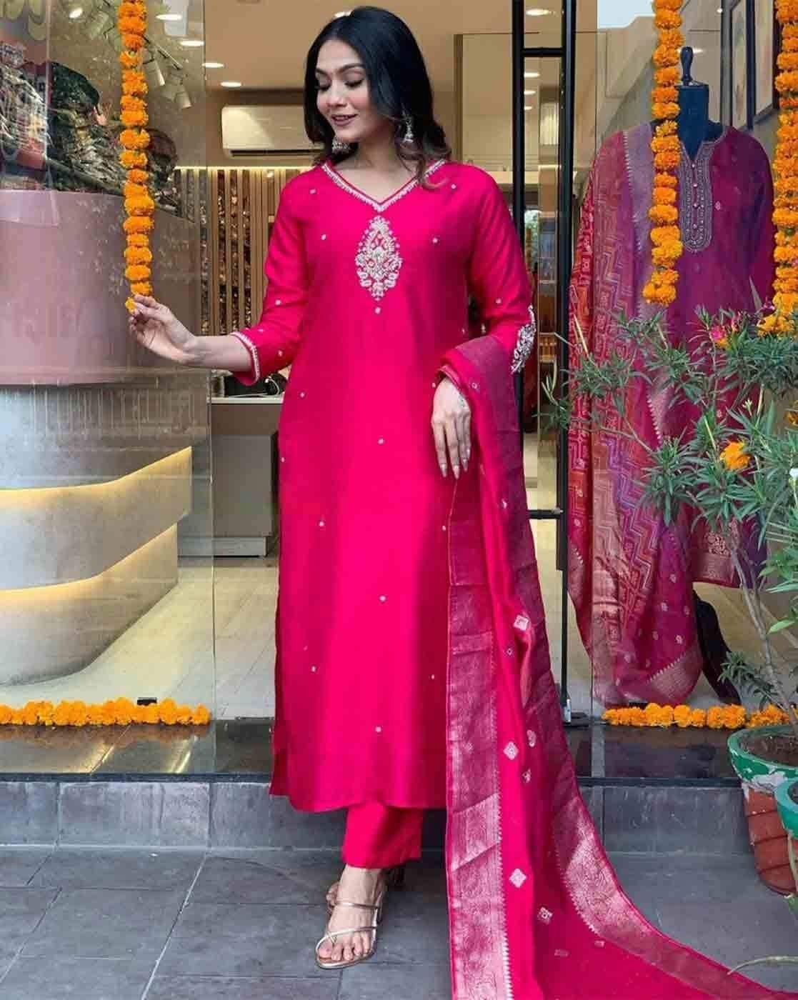Elegant Chanchal Red Viscose Rayon Suit Set with Banarasi Dupatta – Festive & Party Wear
