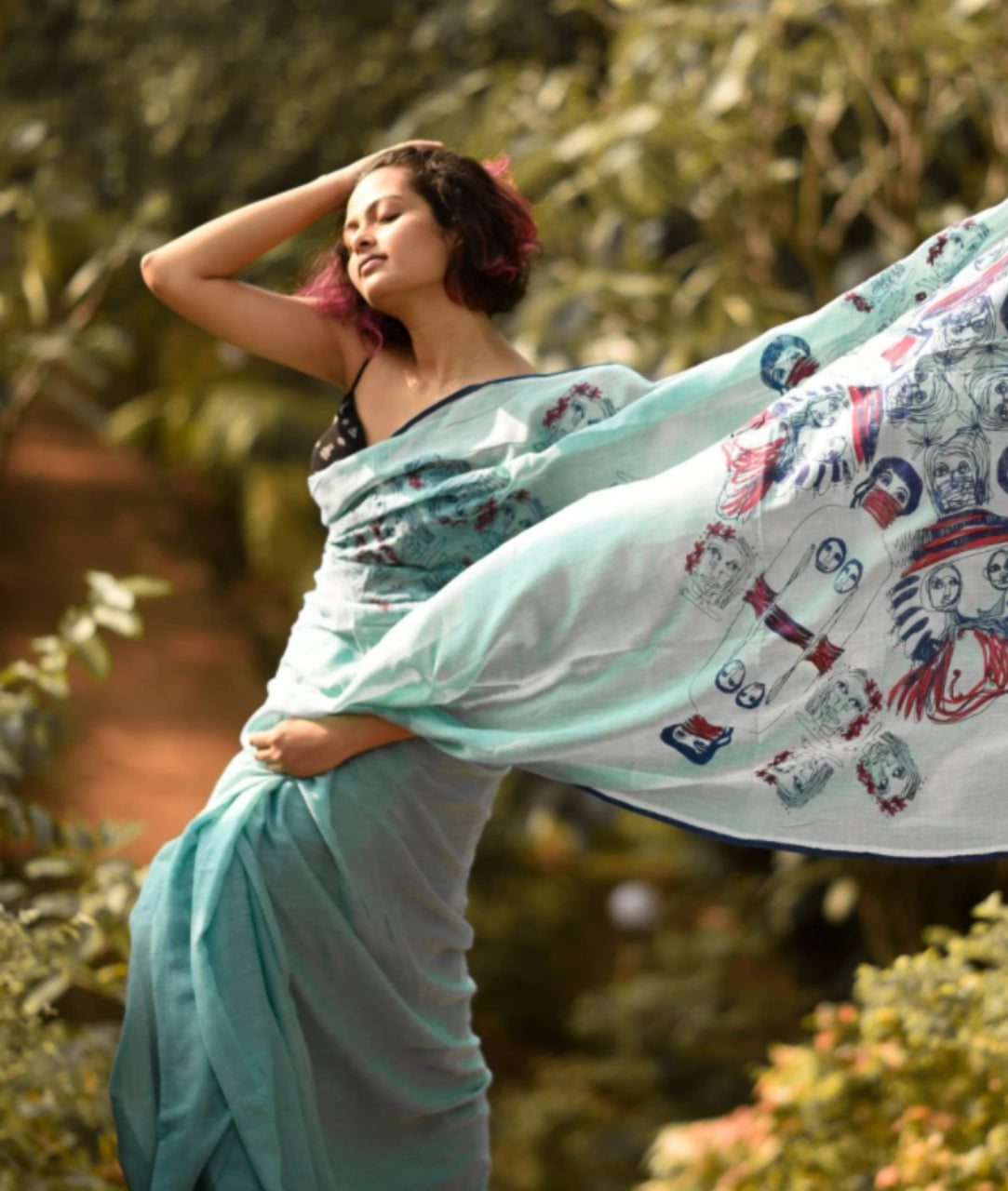 FlexFeb Soft Printed Linen Saree with Blouse Piece – Aqua Blue Casual Wear Saree with Artistic Pallu Design