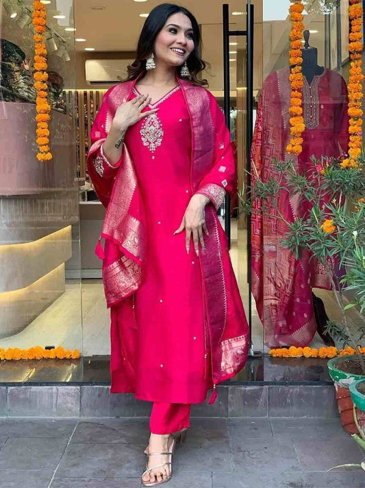 Elegant Chanchal Red Viscose Rayon Suit Set with Banarasi Dupatta – Festive & Party Wear