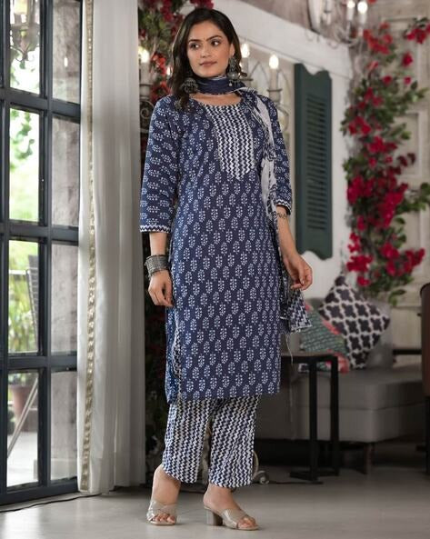 Dark Blue Cotton Printed Suit Set with White Line Design – 3-Piece Comfortable Ethnic Set for Women