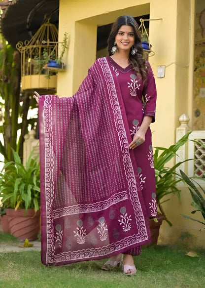 Elegant Rama Shade Cotton Suit Set – 3-Piece Embroidered Ethnic Wear for Women