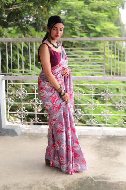 FlexFeb Elegant Lavender Floral Printed Soft Georgette Saree with Maroon Blouse – Casual & Festive Wear