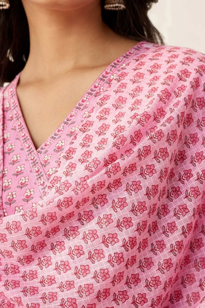 FlexFeb Pink Cotton Pink 3-Piece Suit Set with Elegant Printed Dupatta