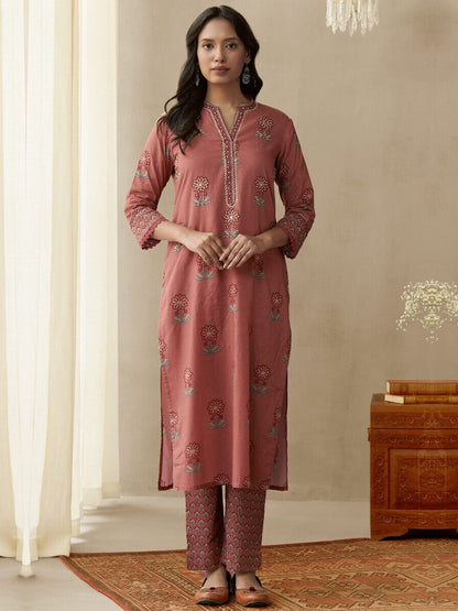 FlexFeb Cotton Pink 3-Piece Suit Set with Traditional Print