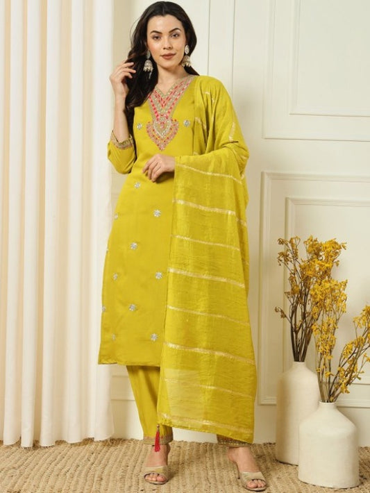 FlexFeb Elegant Jacquard Yellow 3-Piece Suit Set with Silver Line Detailing & Embroidered Neck Design