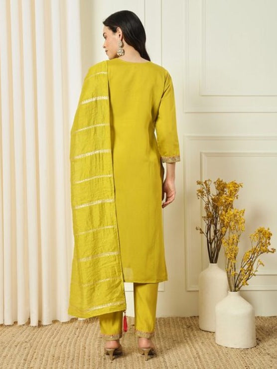 FlexFeb Elegant Jacquard Yellow 3-Piece Suit Set with Silver Line Detailing & Embroidered Neck Design