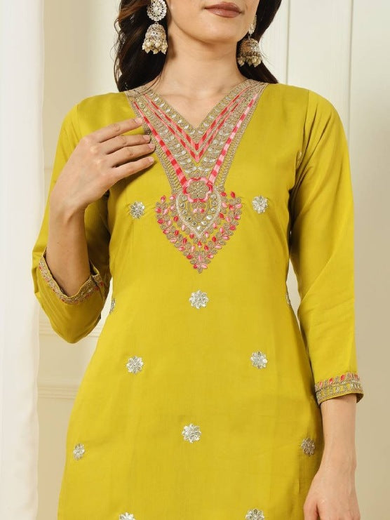 FlexFeb Elegant Jacquard Yellow 3-Piece Suit Set with Silver Line Detailing & Embroidered Neck Design