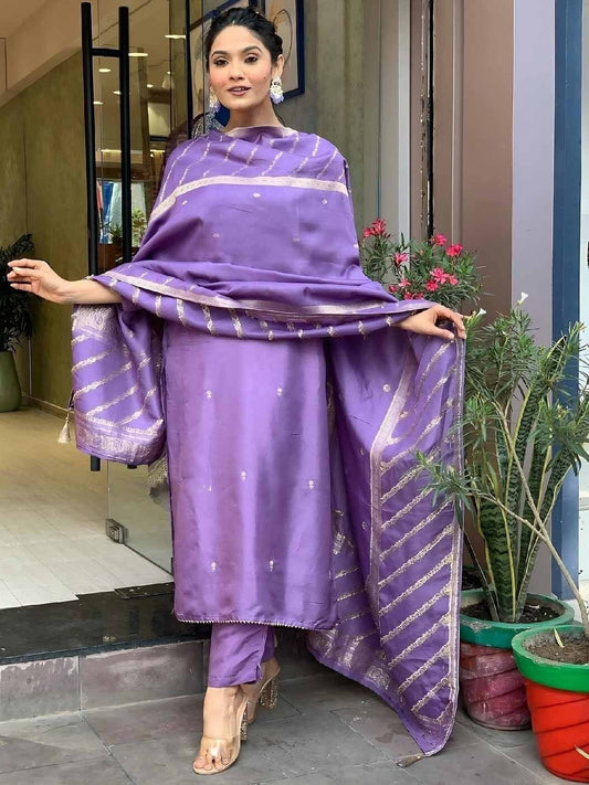 FlexFeb Elegant & Attractive Viscose Rayon Blue 3-Piece Suit Set – Premium Lavender-Toned Ethnic Wear for Festive Glam and Sophisticated Daily Looks