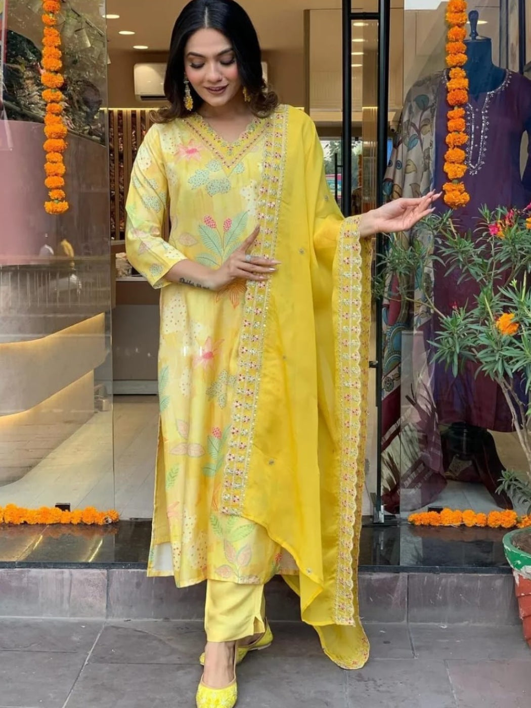 FlexFeb Radiant Rayon Yellow Lemon 3-Piece Suit Set – Elegant Floral Ethnic Wear for a Refreshing Day Look