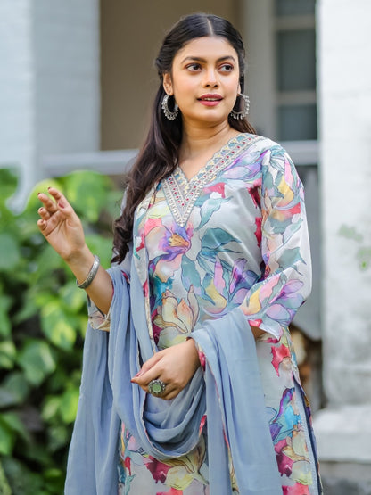 FlexFeb Elegant Teby Silk Blue-Grey Floral 3-Piece Suit Set – Stylish Designer Ethnic Wear with Printed Kurta and Flowy Dupatta