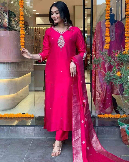 Elegant Chanchal Red Viscose Rayon Suit Set with Banarasi Dupatta – Festive & Party Wear