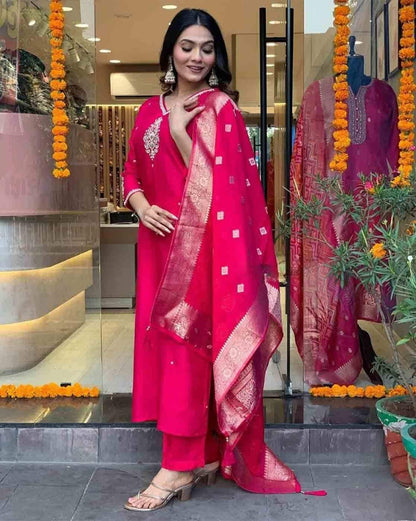 Elegant Chanchal Red Viscose Rayon Suit Set with Banarasi Dupatta – Festive & Party Wear